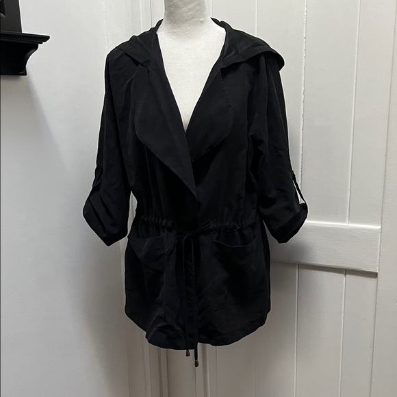 Active USA Jackets & Blazers - Active USA Women's Black Hooded Drawstring Utility Anorak Jacket